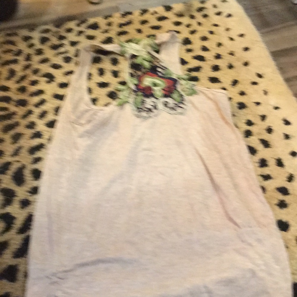 Cute back top